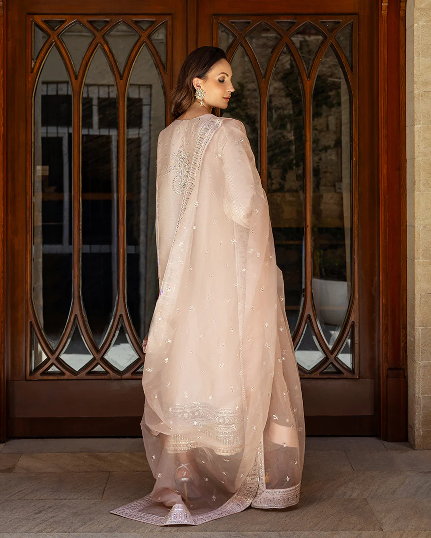 Evelyn Wisp - Image 11