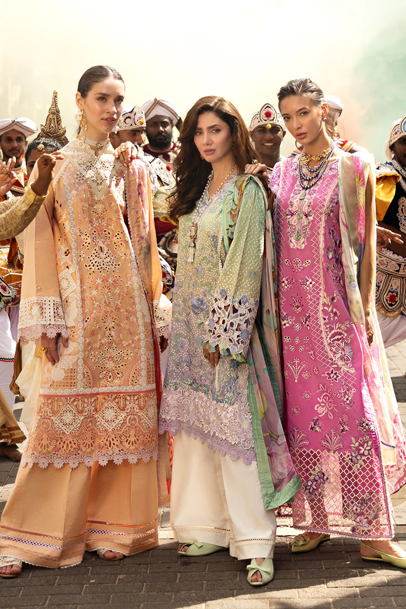 Glittering Grace - Image 13