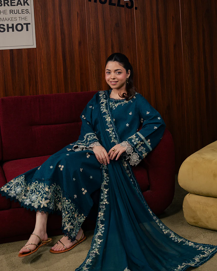 Off Duty - Image 4